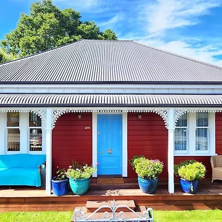 Luxury New 3 Bedroom House In Central City 5 Star